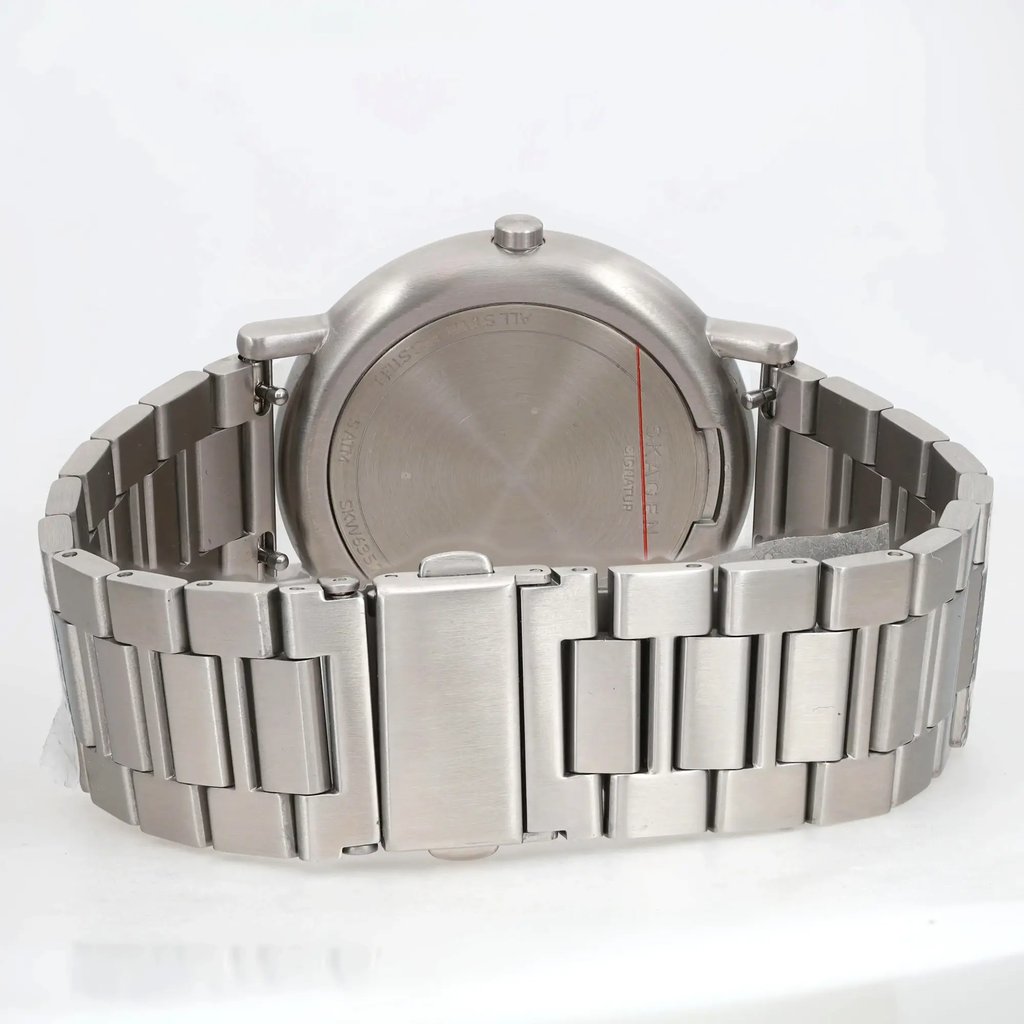 3rd image of Skagen Skagen Signature Wristwatch, DisplayModel condition