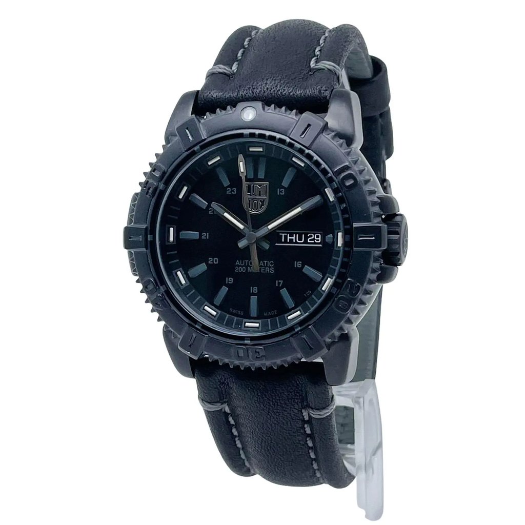 Front Full View Of Luminox XS.6501.BO Stainless Steel Watch Pre Owned Condition Good