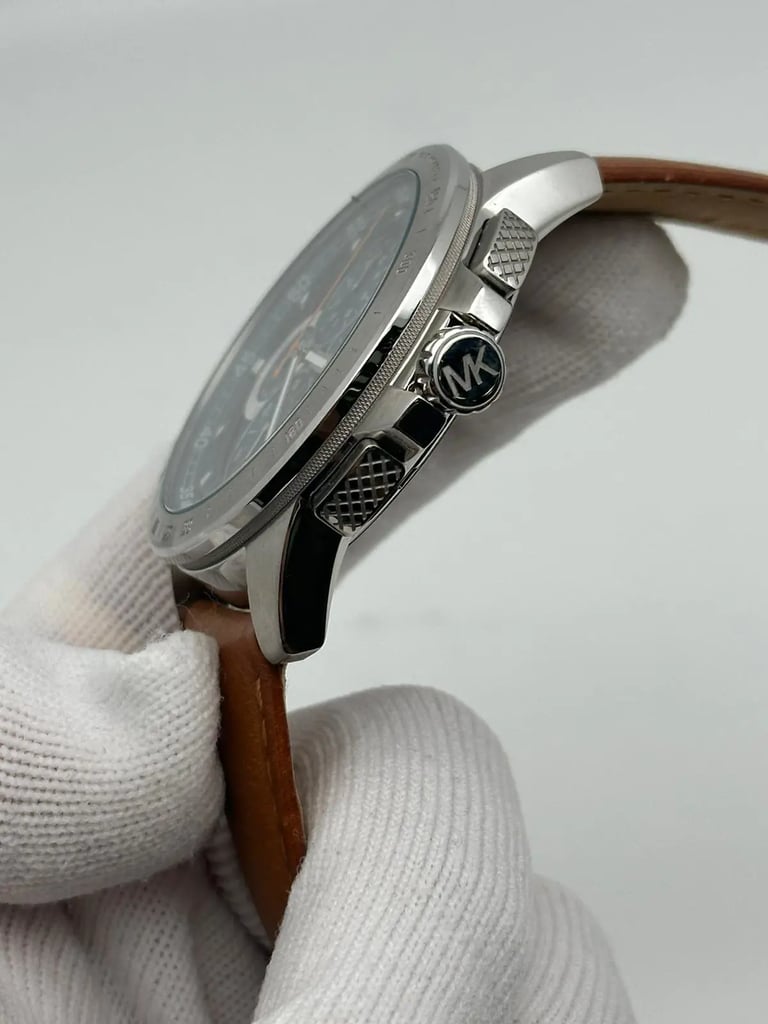 4th image of Michael Kors Michael Kors Ryker Wristwatch, PreOwned condition