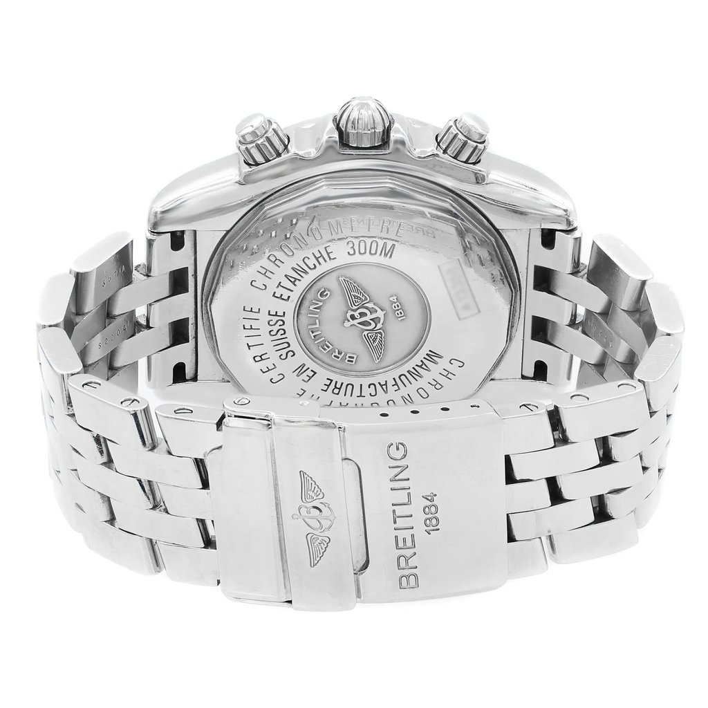 Back View Of {Caseback} Back Case And Closed Stainless Steel Band Of Breitling A1335611/F517-372A Watch Pre Owned Condition