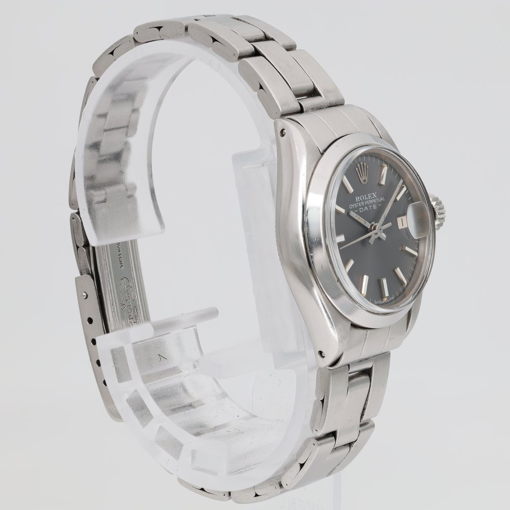 3rd image of rolex Rolex Perpetual Date Wristwatch, PreOwned condition