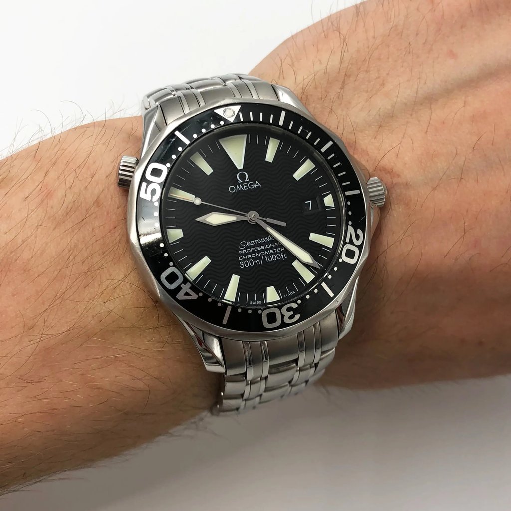 8th image of OMEGA 2254.50.00 Wristwatch, PreOwned condition