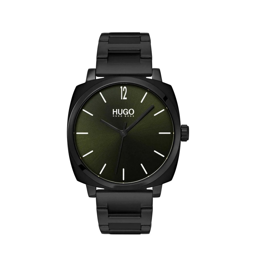 Up Close Front Facing Picture Of HUGO BOSS 1530081 Stainless Steel Watch Display Model Condition