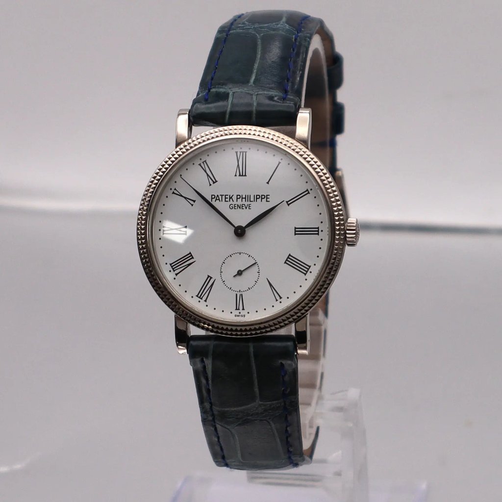 3rd image of Patek Philippe  Patek Philippe Calatrava Wristwatch, PreOwned condition