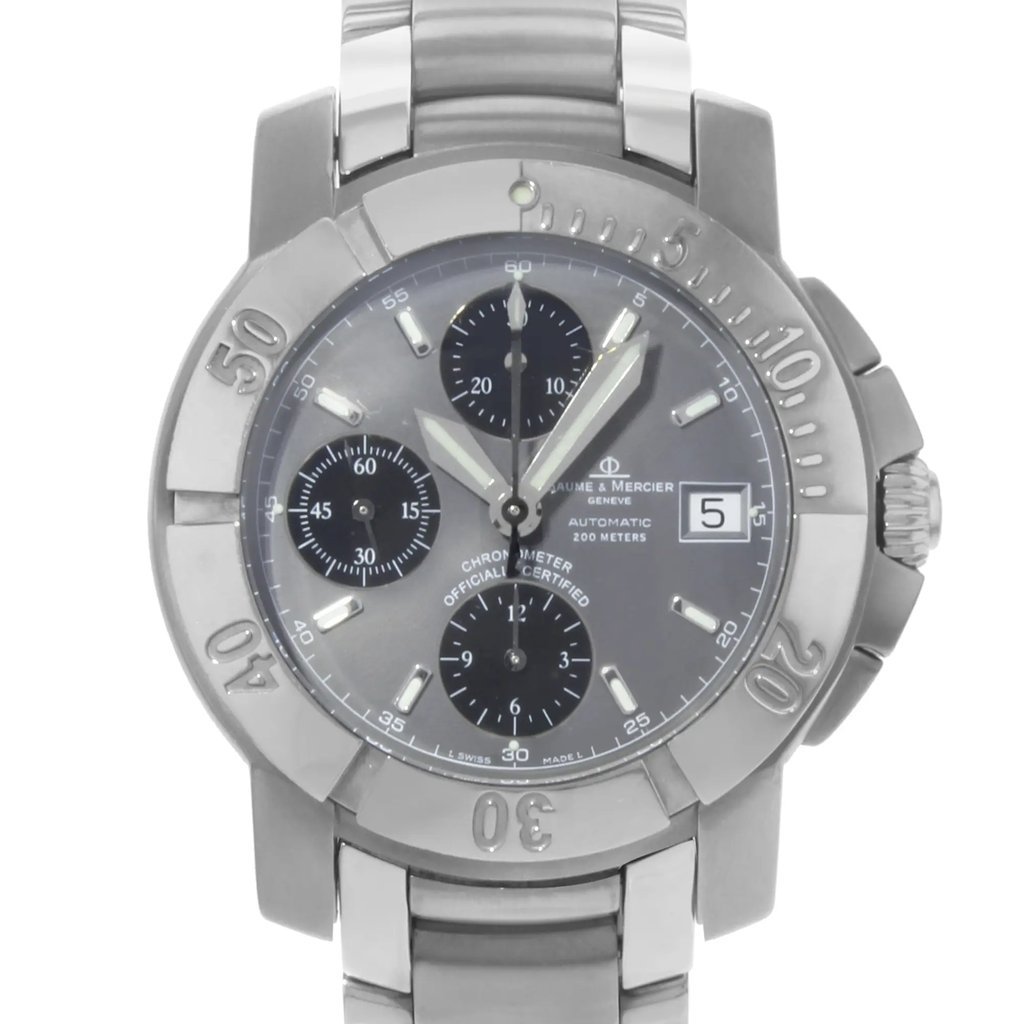 Up Close Front Facing Picture Of Baume & Mercier 65390 Stainless & Titanium Watch Pre Owned Condition