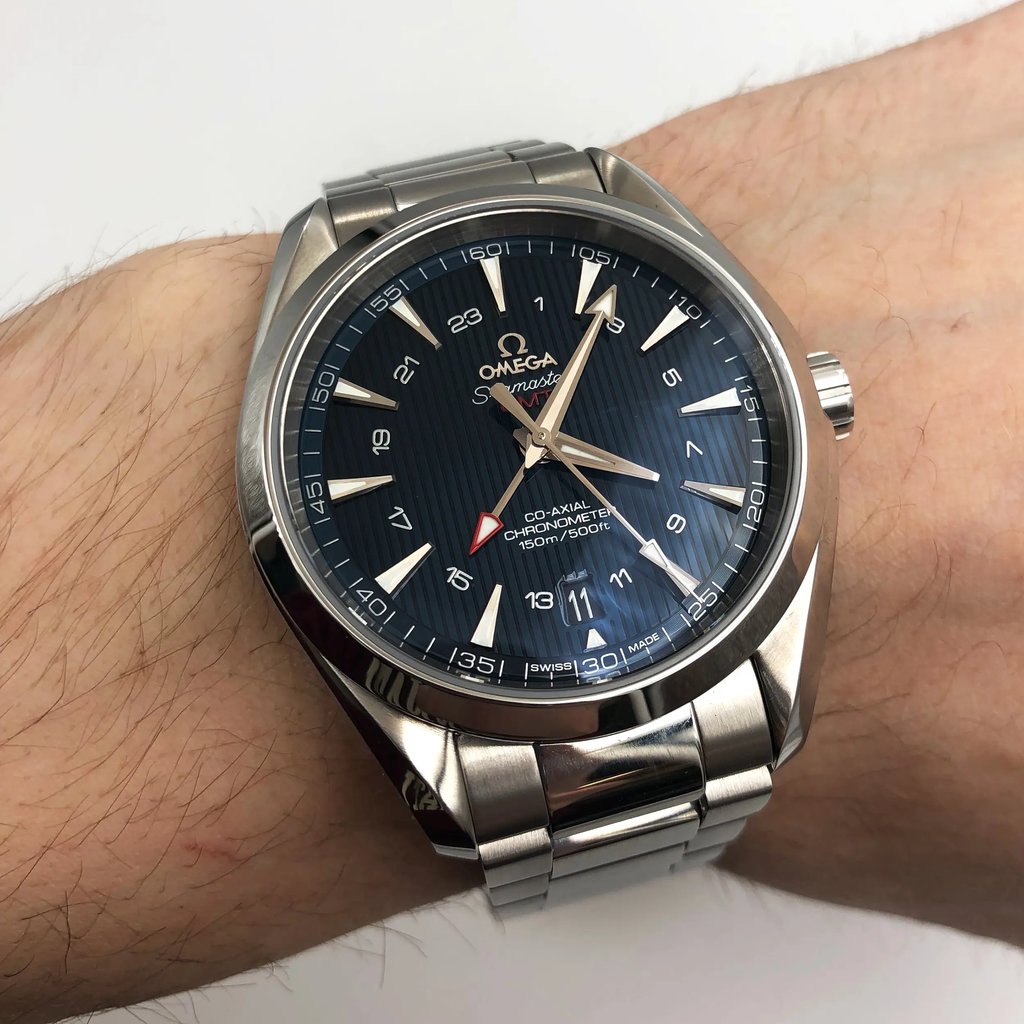8th image of OMEGA 231.10.43.22.03.001 Wristwatch, Unworn condition