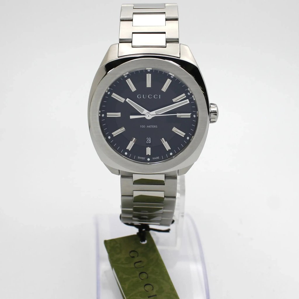 2nd image of Gucci GG2570 Wristwatch, DisplayModel condition