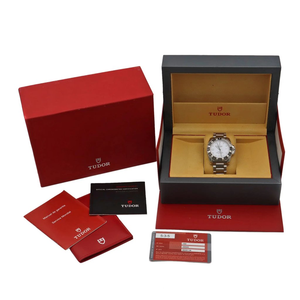 7th image of TUDOR 20040 Wristwatch, PreOwned condition