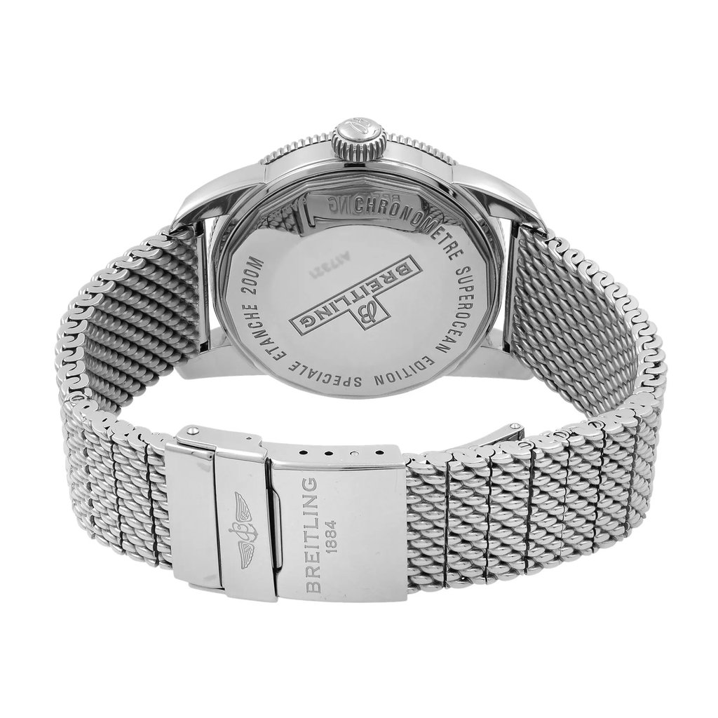 Back View Of {Caseback} Back Case And Closed Stainless Steel Band Of Breitling A1732116/G717-154A Watch Display Model Condition