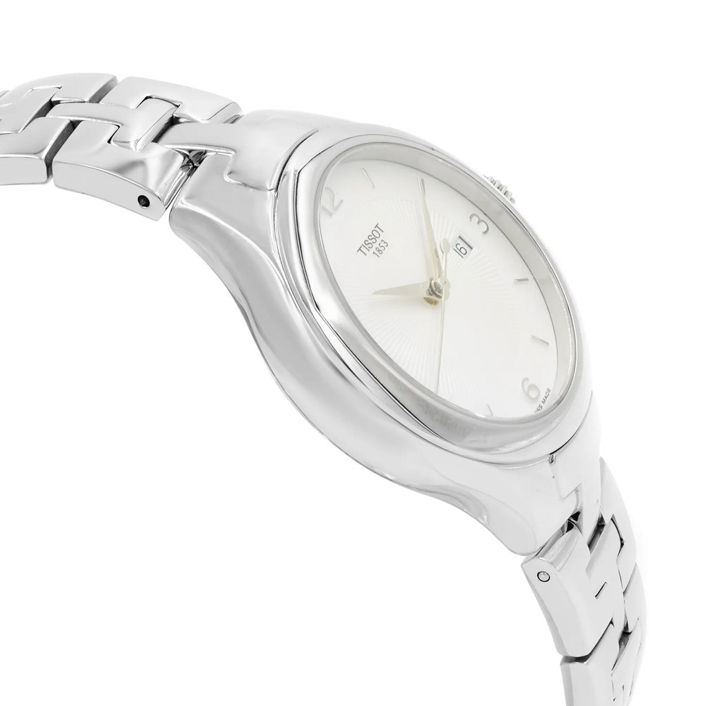 4th image of Tissot T082.210.11.037.00 Wristwatch, DisplayModel condition