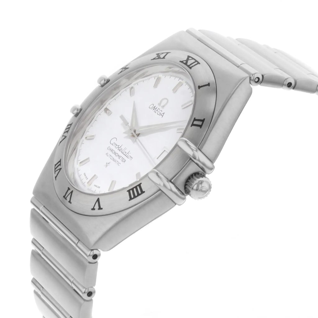 2nd image of OMEGA 1506.02 Wristwatch, PreOwned condition