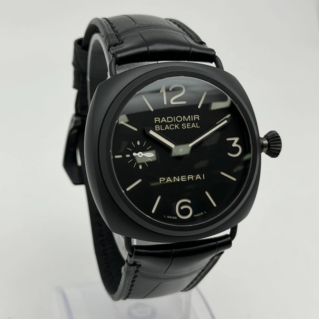 View Of Opposite Crown Facing Side Of Panerai PAM00292 Ceramic Watch Pre Owned Condition