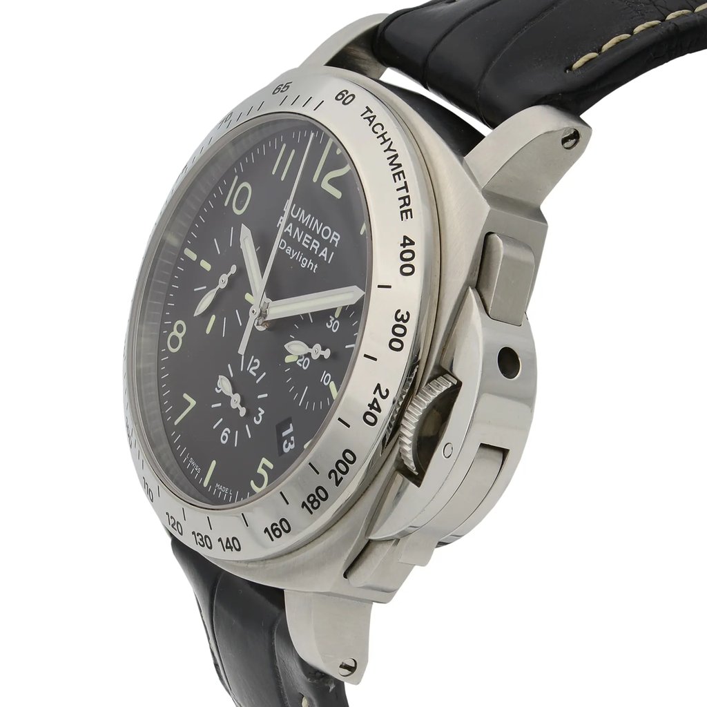 3rd image of Panerai Pam00196 Wristwatch, PreOwned condition