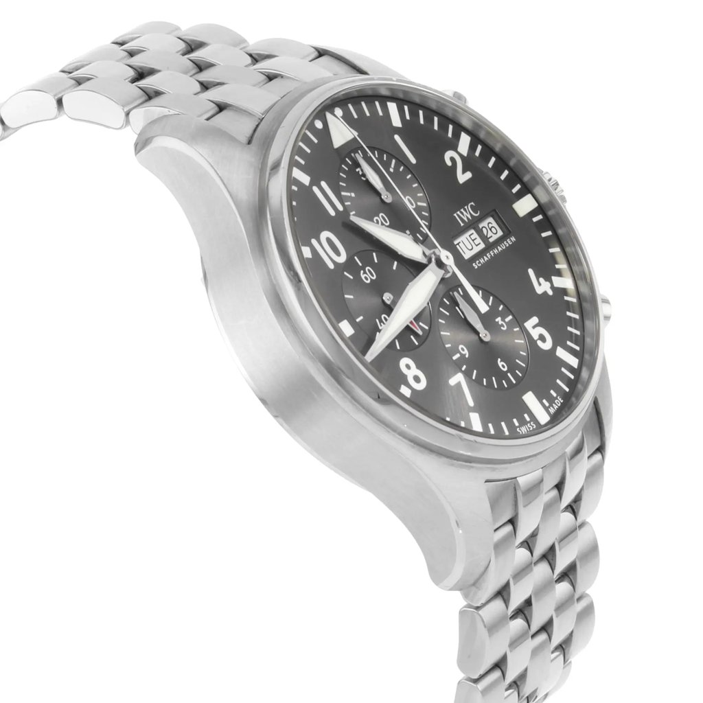 4th image of IWC IW377719 Wristwatch, PreOwned condition