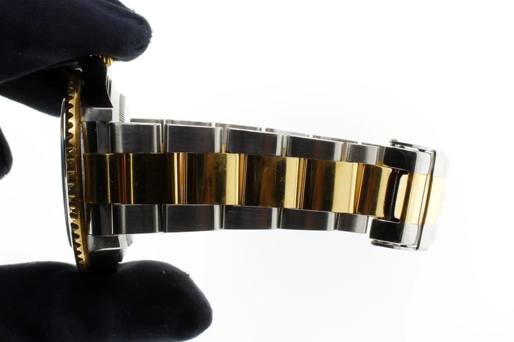 8th image of Rolex 16613 Wristwatch, PreOwned condition
