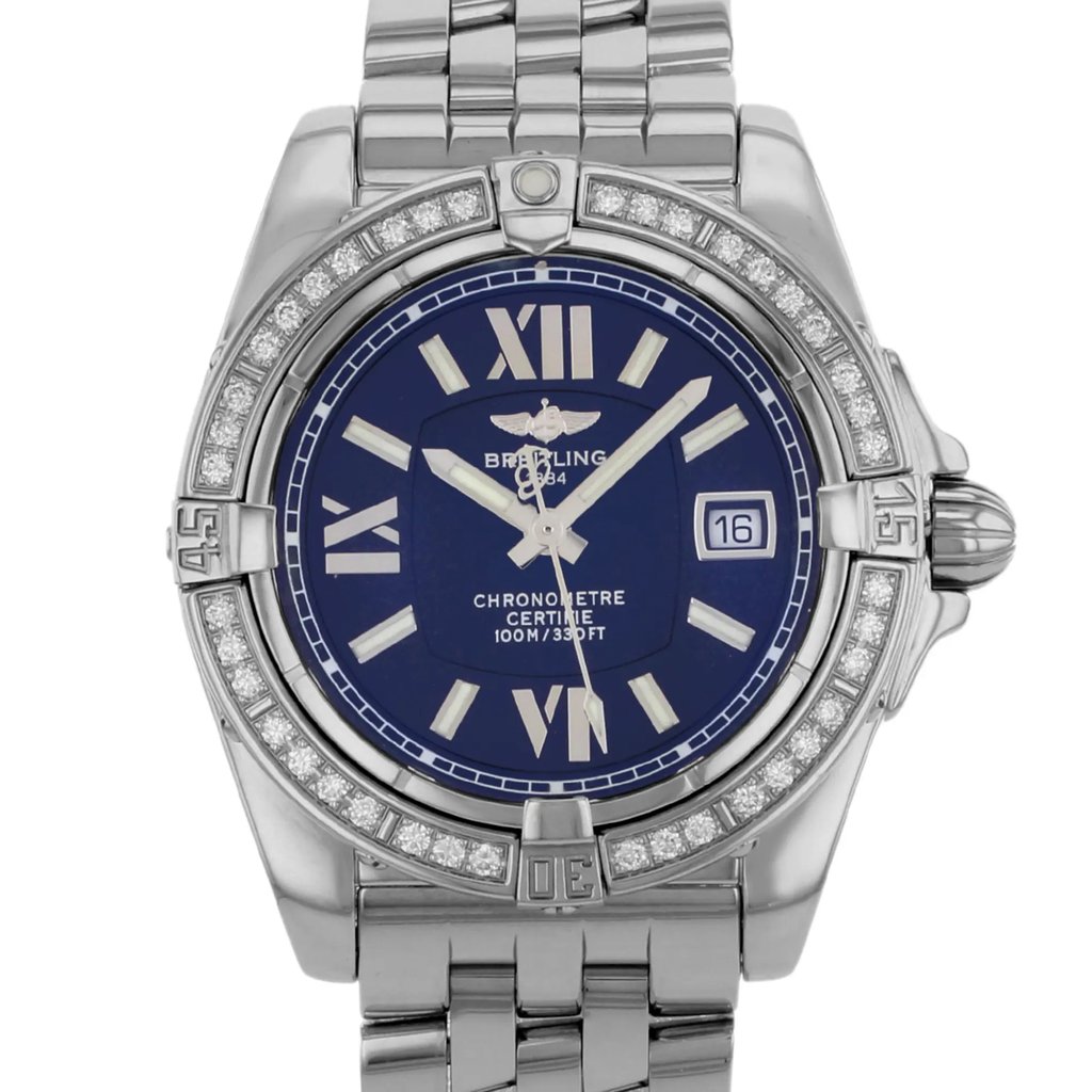 Up Close Front Facing Picture Of Breitling A7135653/B903-367A Stainless Steel Watch Pre Owned Condition