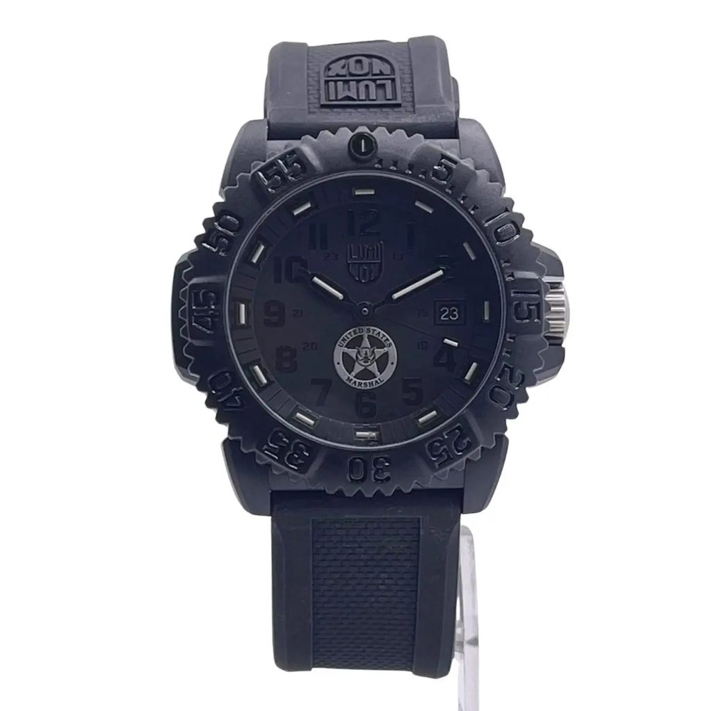 Front Full View Of Luminox XS.3051.BO.USM.1 Carbon Watch Display Model Condition Excellent