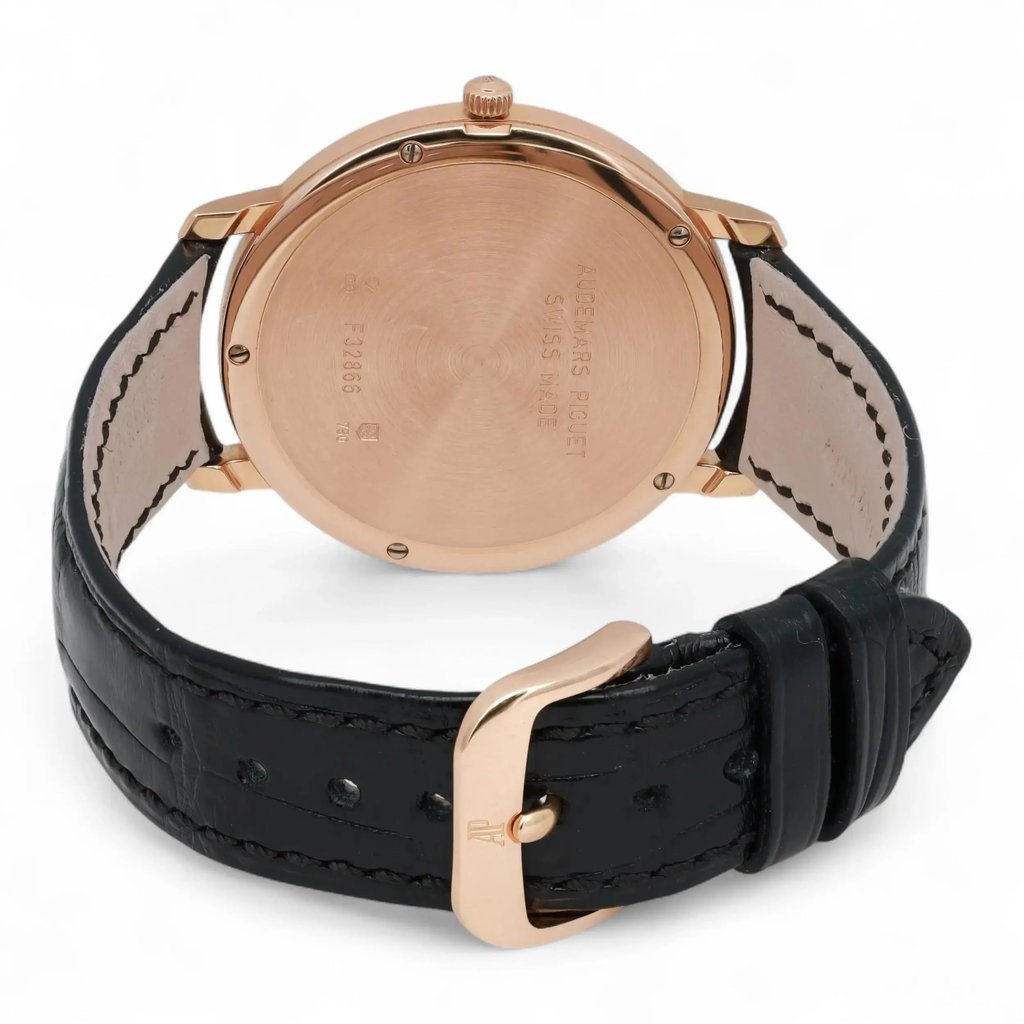 4th image of Audemars Piguet Jules Audemars Wristwatch, PreOwned condition