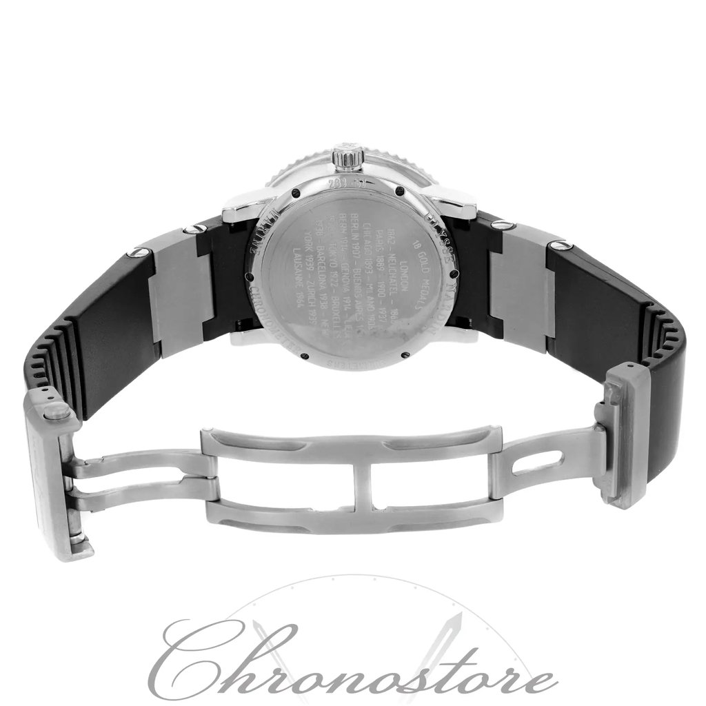 3rd image of Ulysse Nardin 263-51-3 Wristwatch, PreOwned condition