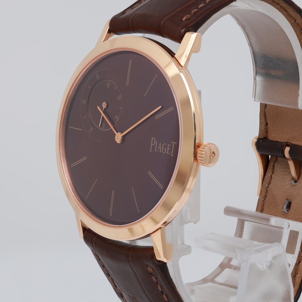 View Of Crown Facing Side Of Piaget G0A33113 Rose Gold Watch Pre Owned Condition