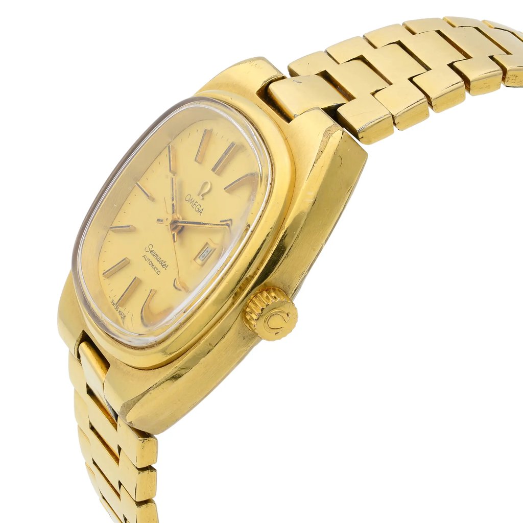 View Of Crown Facing Side Of OMEGA 566.00.88 Stainless Steel Watch Pre Owned Condition