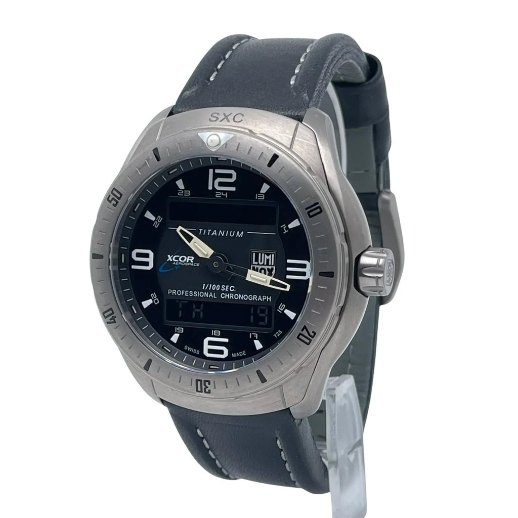 Front Full View Of Luminox XX.5241.XS Titanium Watch New With Defects Condition Good