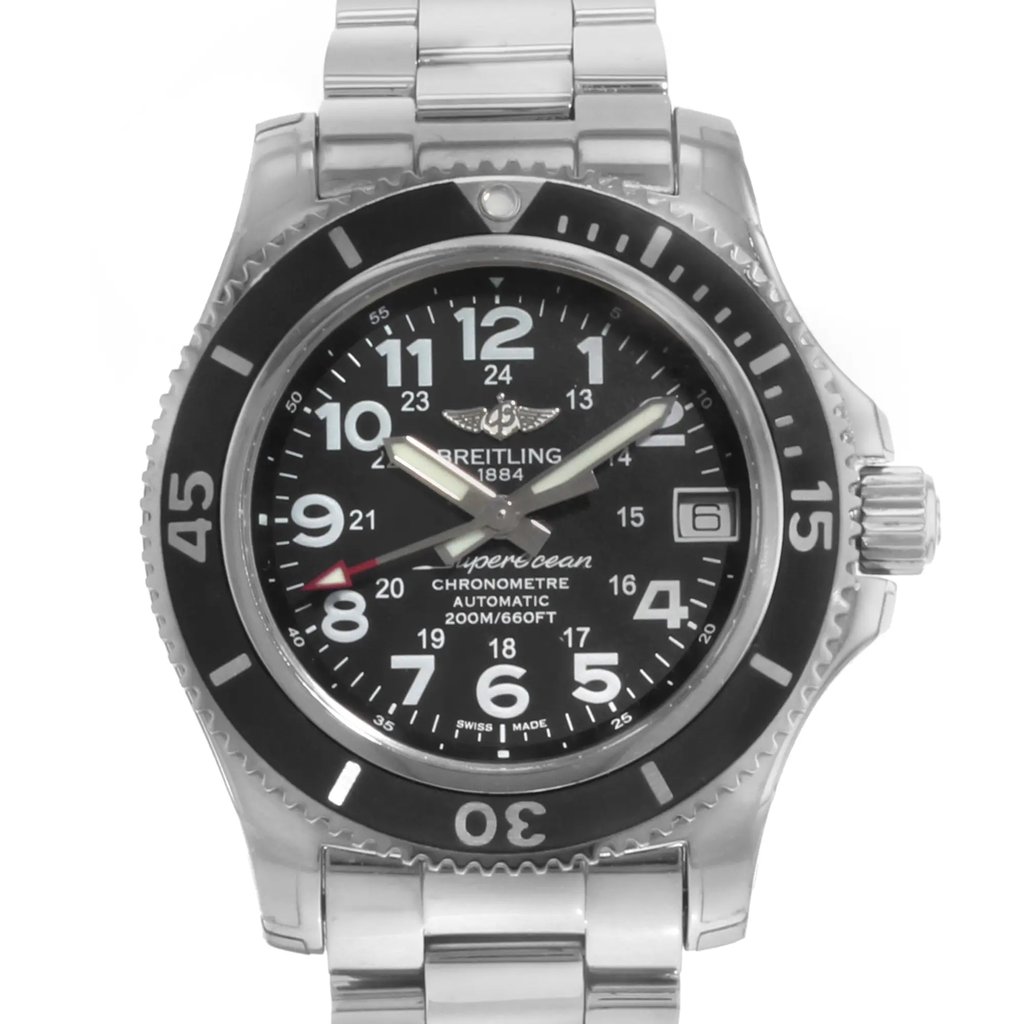 Up Close Front Facing Picture Of Breitling A17312C9/BD91-179A Stainless Steel Watch Pre Owned Condition