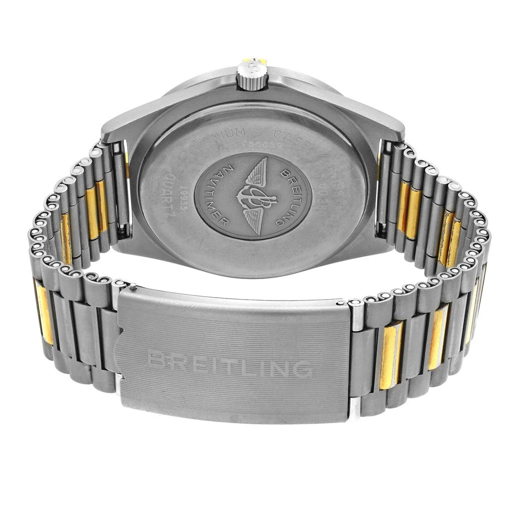 4th image of Breitling F56059 Wristwatch, PreOwned condition