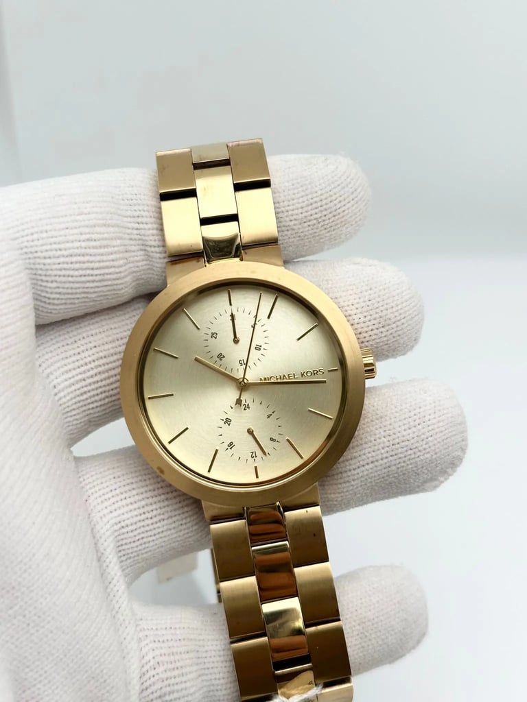 2nd image of Michael Kors Michael Kors Garner Wristwatch, NewWithDefects condition