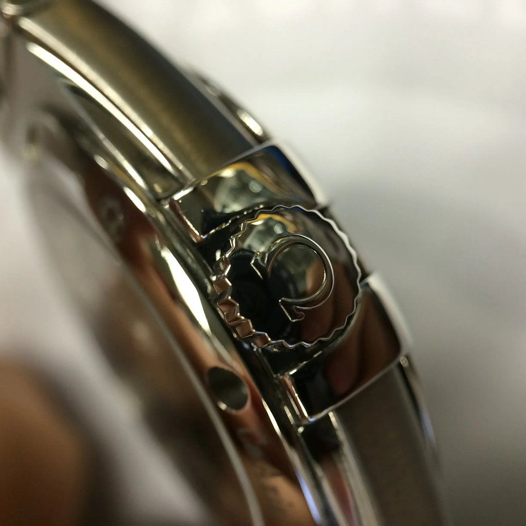 6th image of OMEGA 123.10.35.20.52.002 Wristwatch, DisplayModel condition