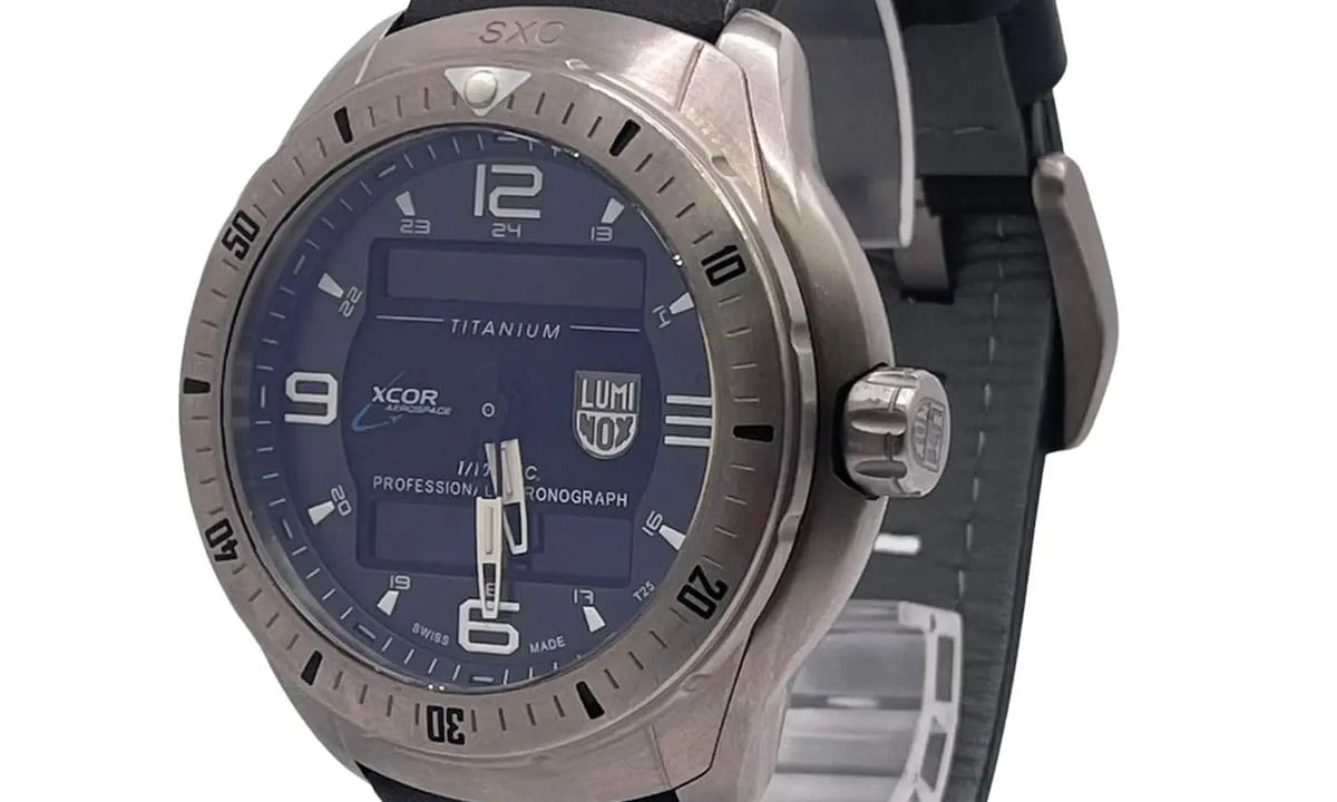 Chronostore - Luminox XCOR Space Expedition 46mm Titanium Black 