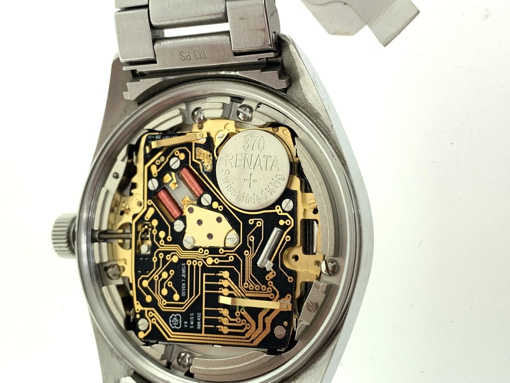 6th image of Bell & Ross EXPO 13937 Wristwatch, PreOwned condition