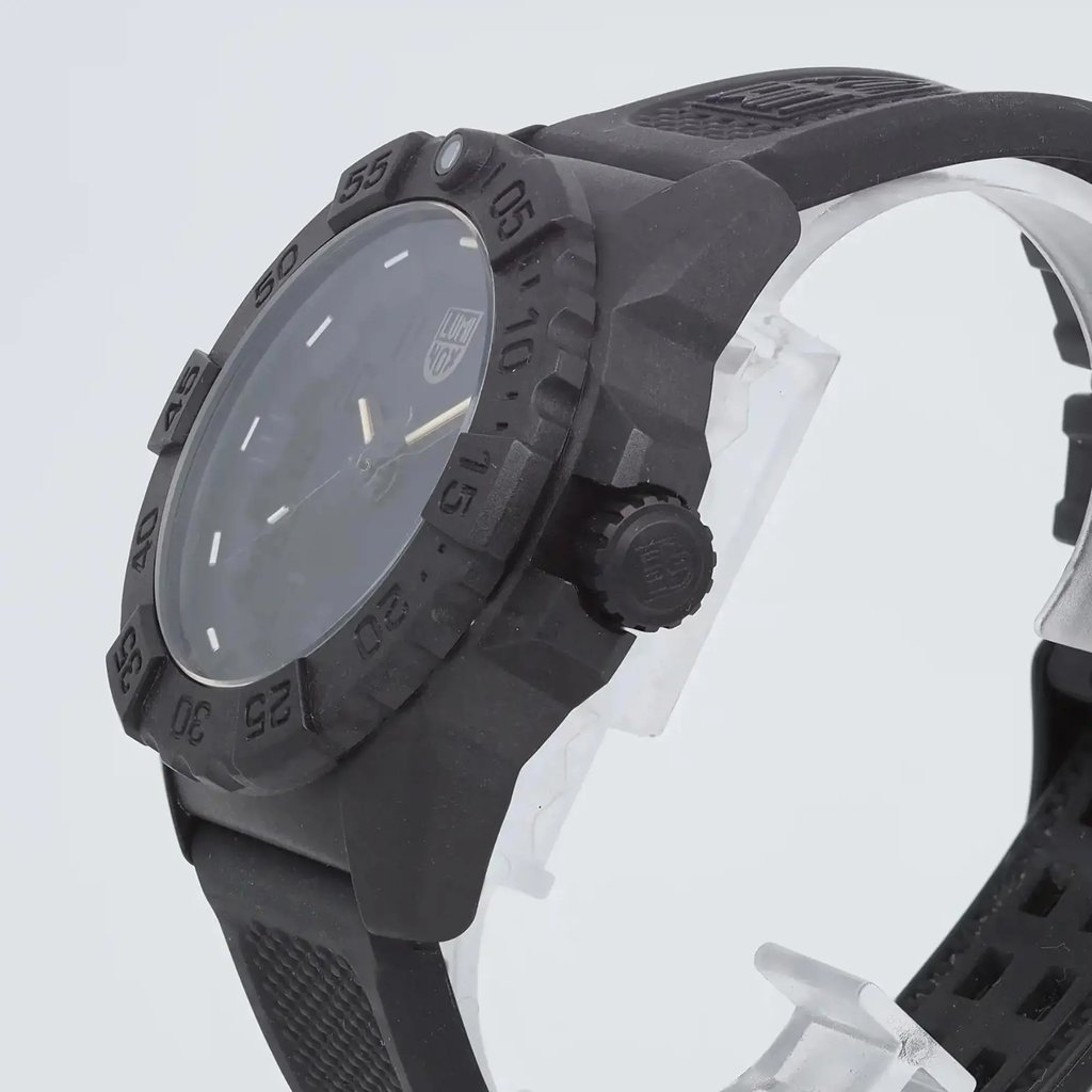 2nd image of Luminox Luminox Navy SEAL Colormark Wristwatch, DisplayModel condition