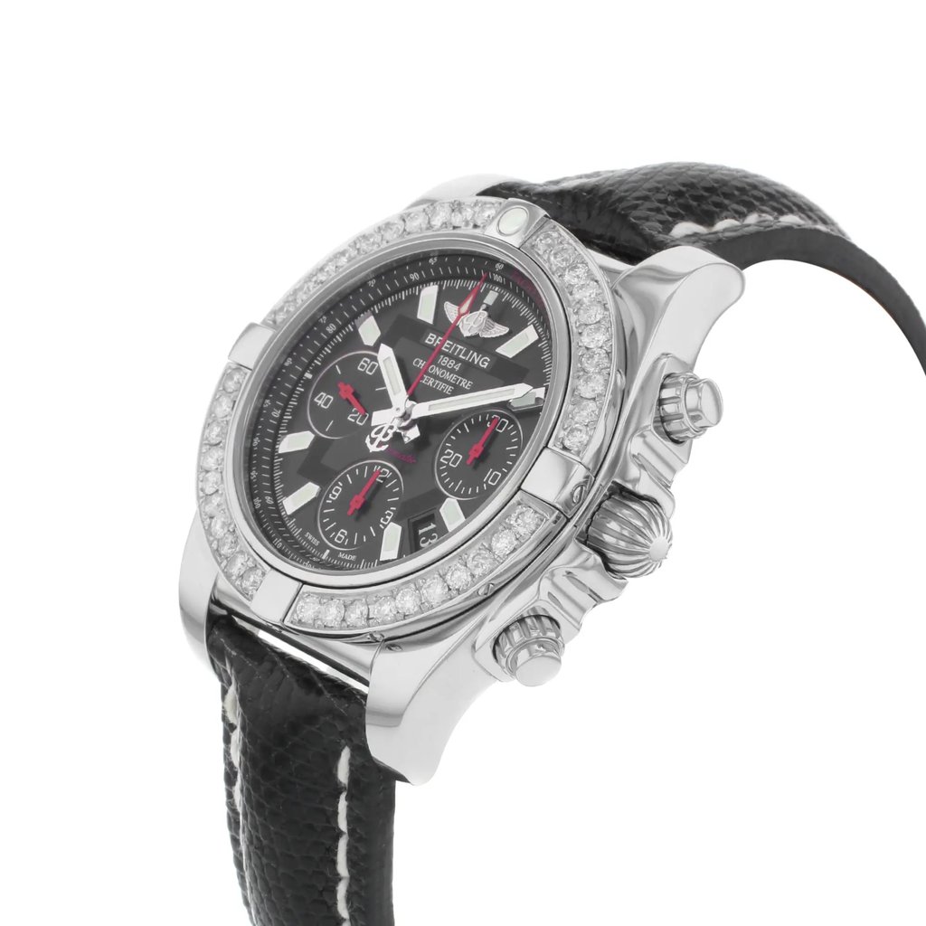 View Of Crown Facing Side Of Breitling AB014112/BB47 Stainless Steel Watch Pre Owned Condition