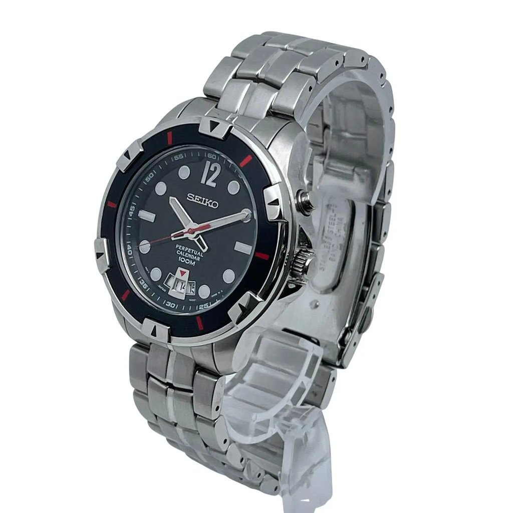 View Of Crown Facing Side Of Seiko SNQ085 Stainless Steel Watch Pre Owned Condition