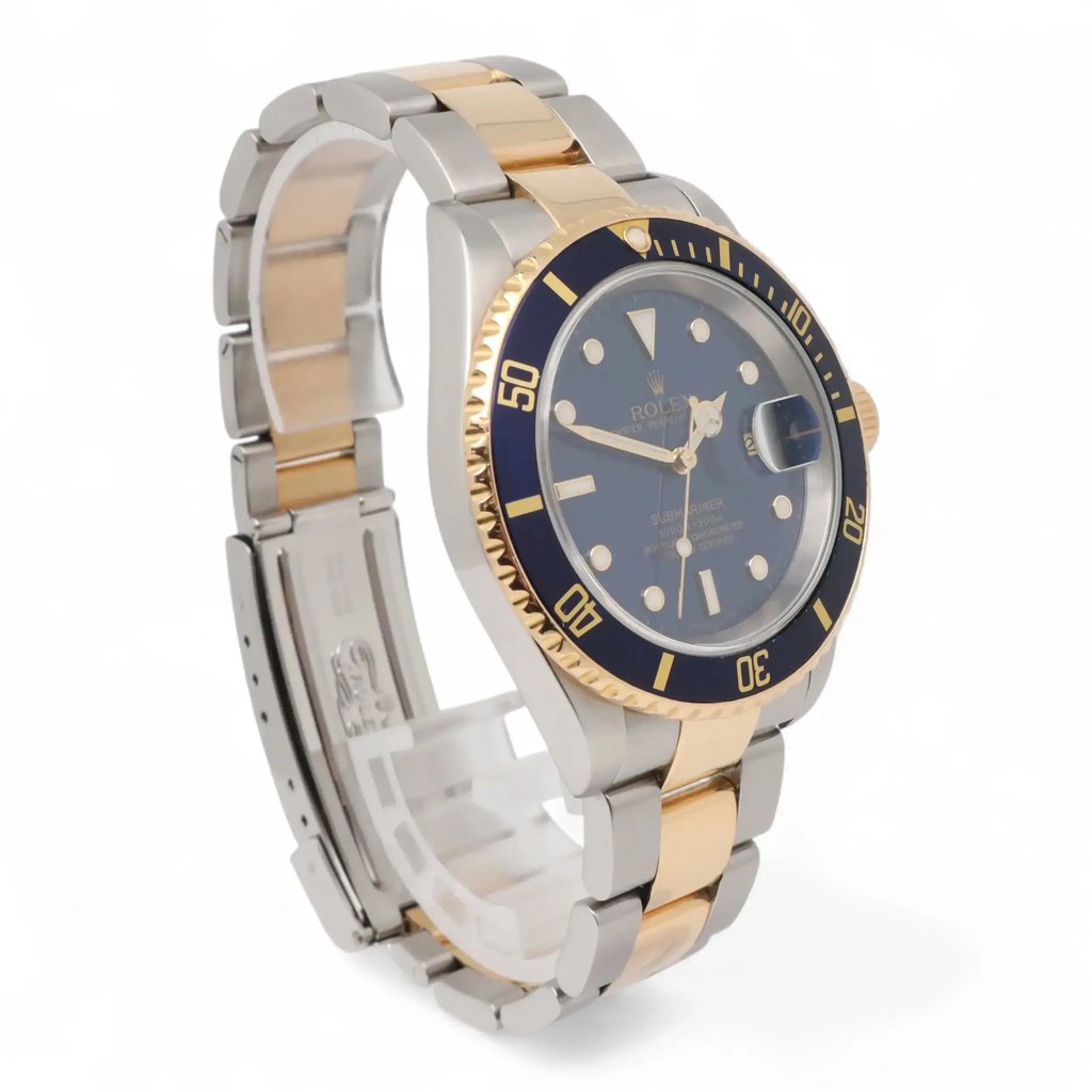 3rd image of Rolex Submariner Wristwatch, PreOwned condition