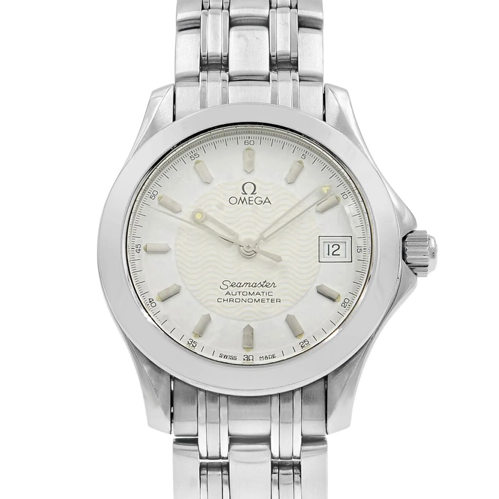 2nd image of OMEGA 2501.21.00 Wristwatch, PreOwned condition