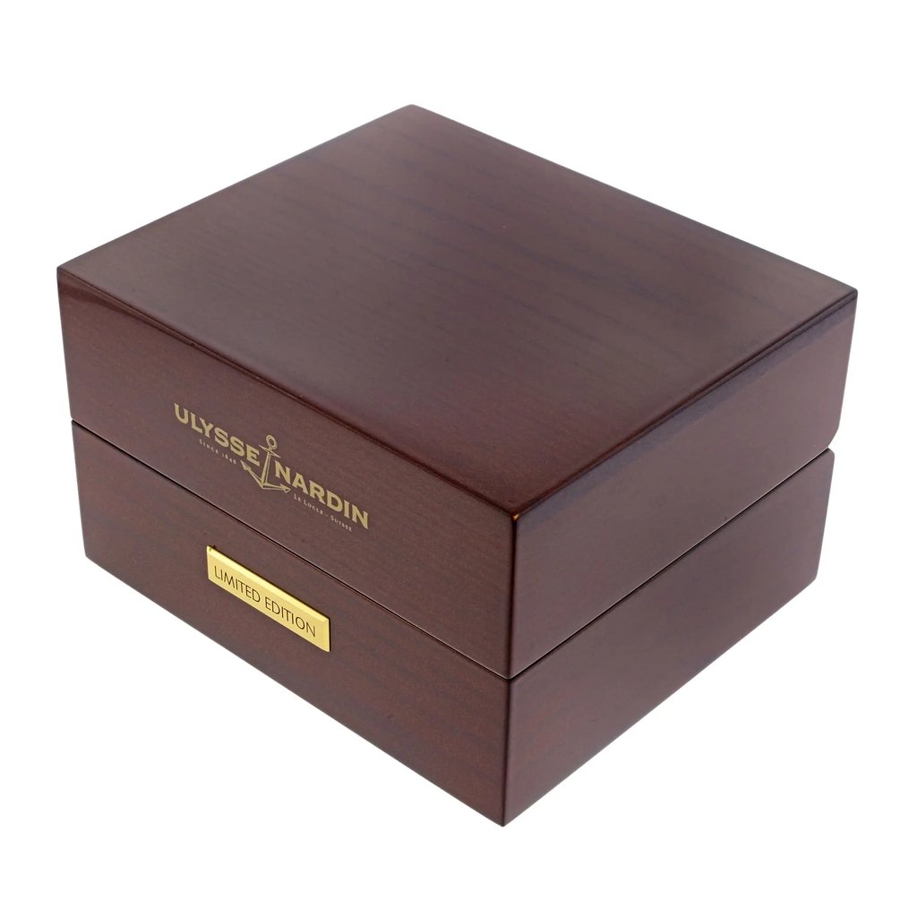8th image of Ulysse Nardin 263-36LE-3 Wristwatch, PreOwned condition