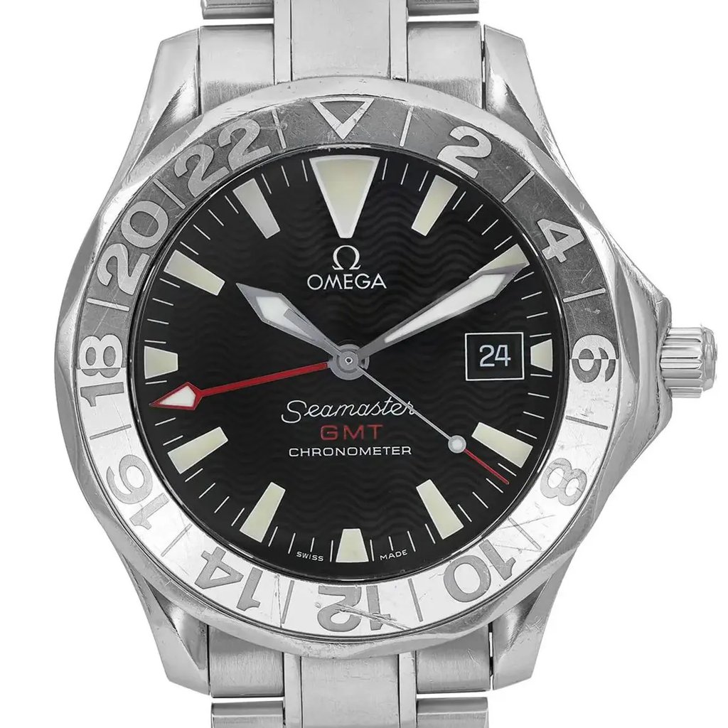 Up Close Front Facing Picture Of OMEGA 2234.50 Stainless Steel Watch Pre Owned Condition