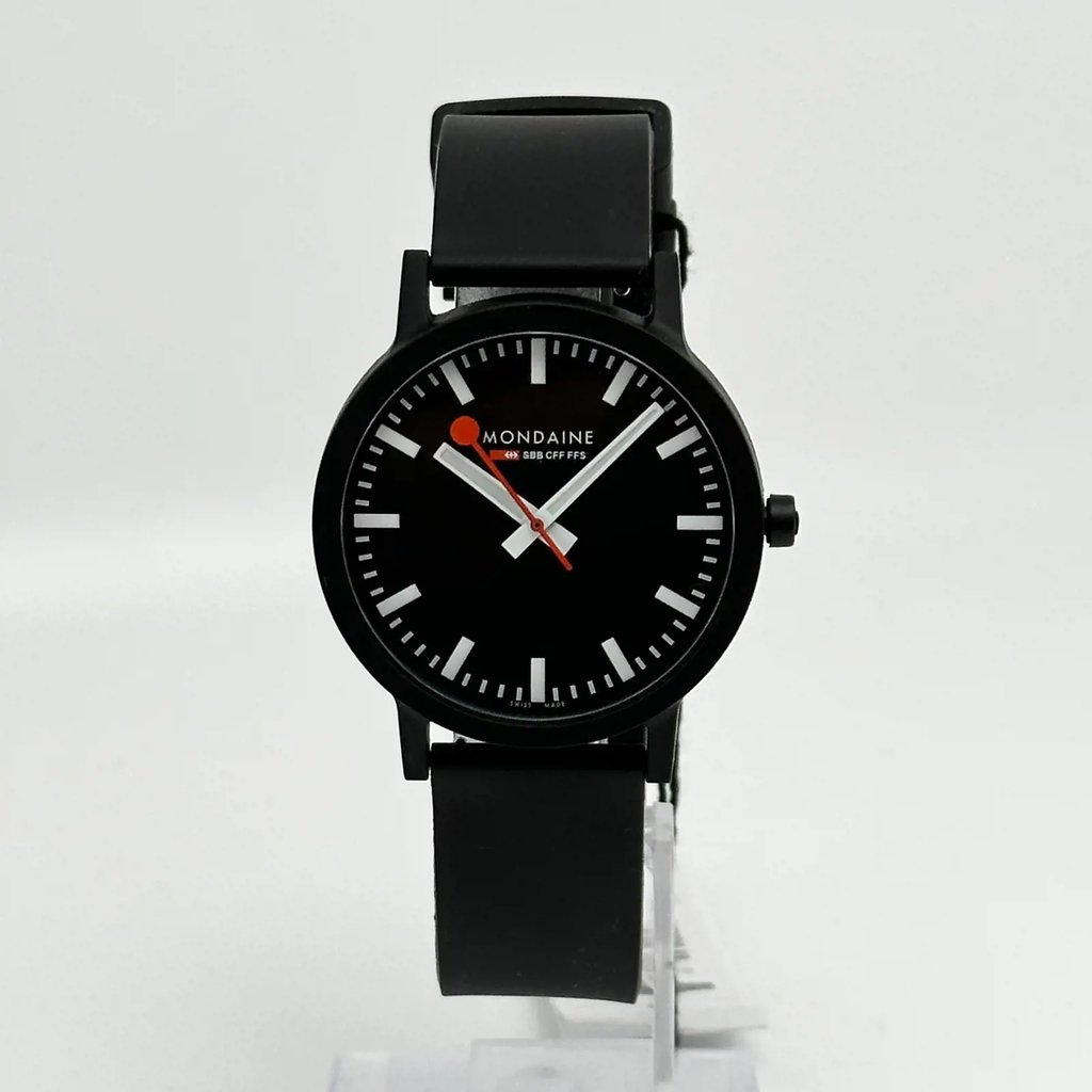 Front Full View Of Mondaine MS1.41120.RB Stainless Steel Watch Display Model Condition Excellent