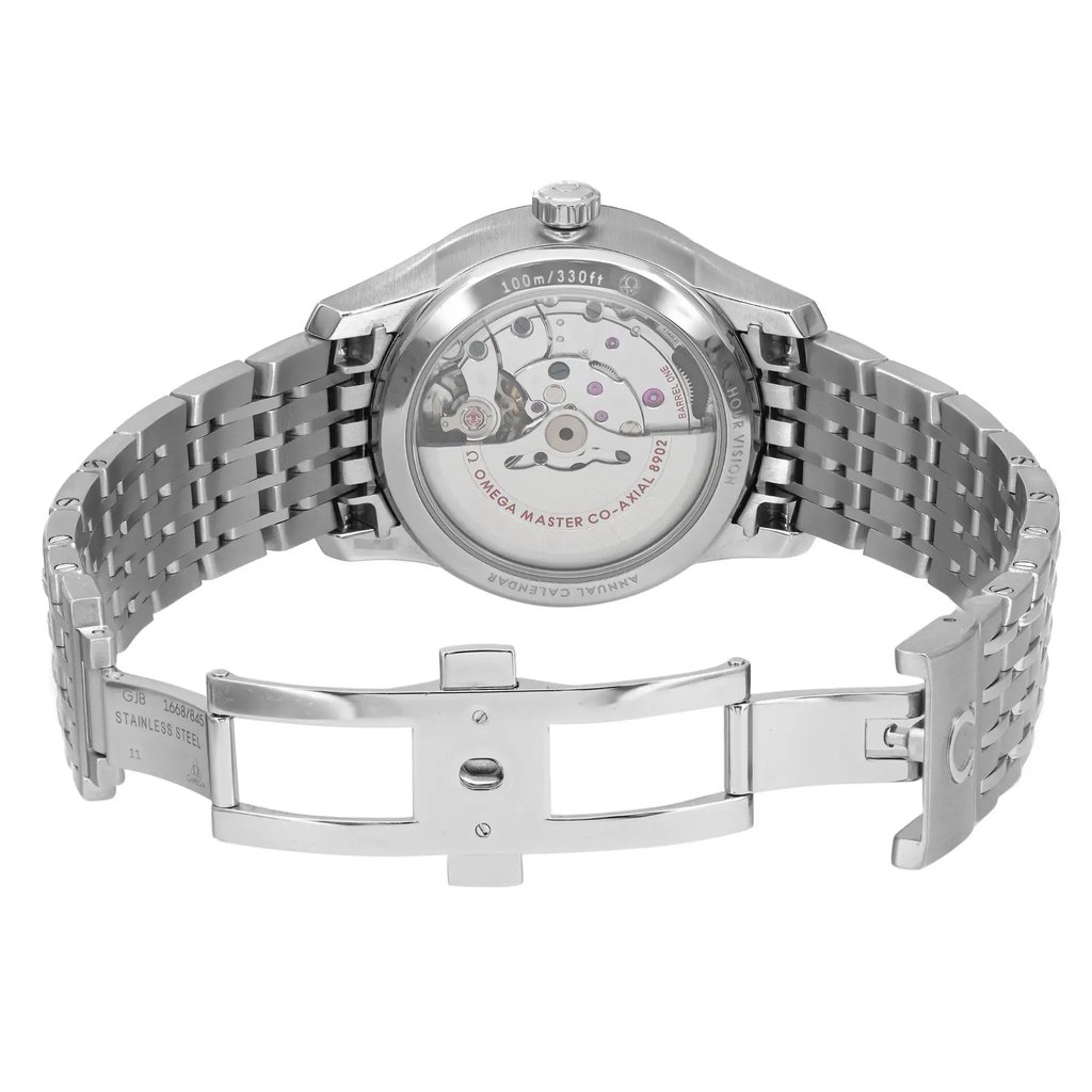 An image of a Wristwatch by OMEGA. This Pre Owned item is designed for Men, featuring a Casual style. It has a Mechanical (Automatic) movement and an Analog display with a White dial color. The indices include 12-Hour Dial,Roman Numerals,Seconds Hand. The band is made of Stainless Steel and the case is made of Stainless Steel. The watch has a Round shape with a case size of 41 mm and a case thickness of 14 mm.