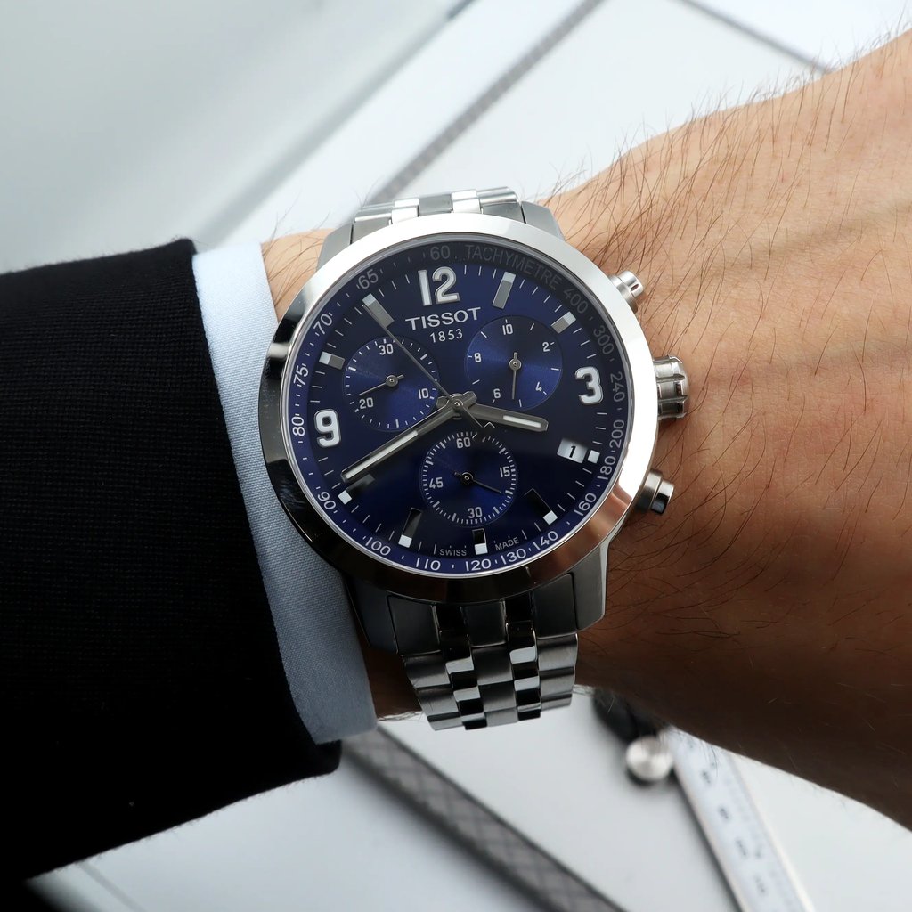 Up Close Front Facing Picture Of Tissot T055.417.11.047.00 Stainless Steel Watch Display Model Condition