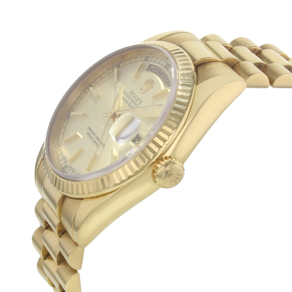 View Of Crown Facing Side Of Rolex 118238 Gold 18kt Watch Pre Owned Condition