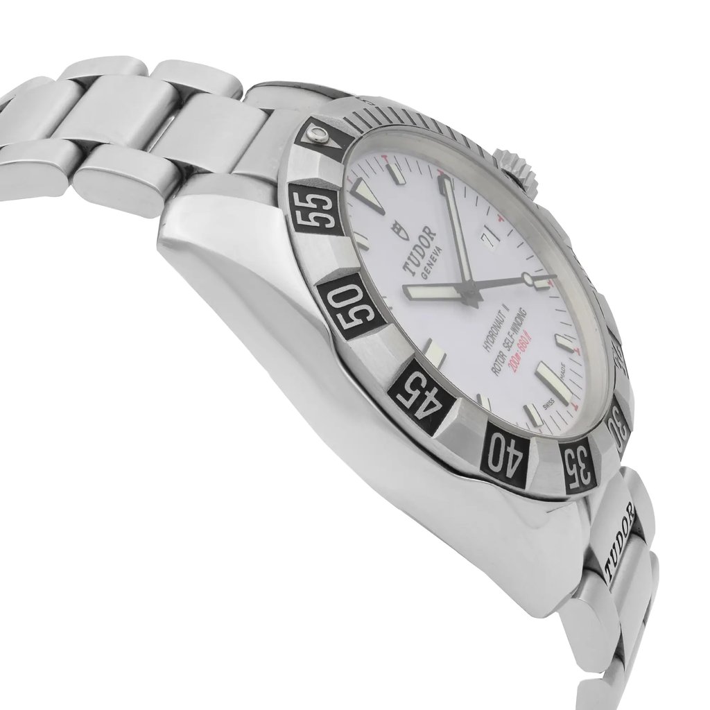 4th image of TUDOR 20040 Wristwatch, PreOwned condition