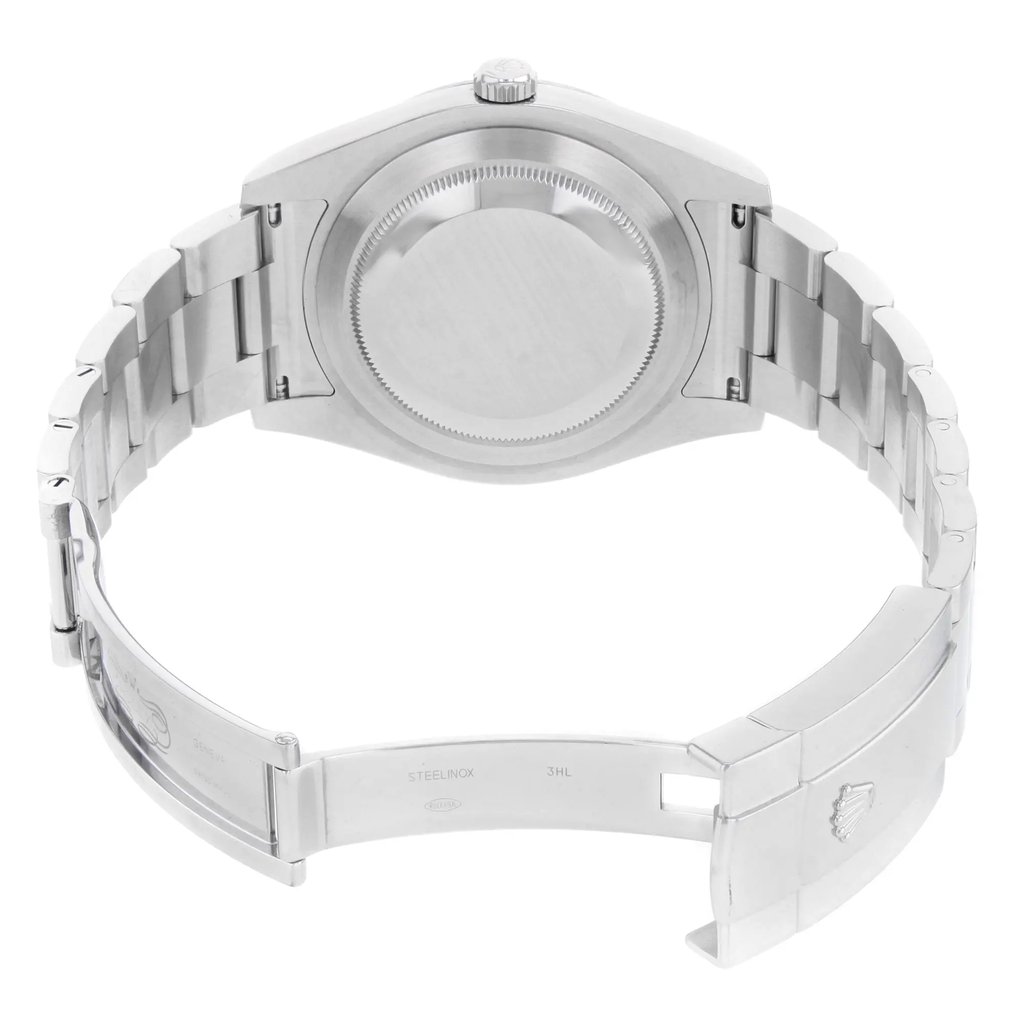 5th image of Rolex 116334 Wristwatch, PreOwned condition