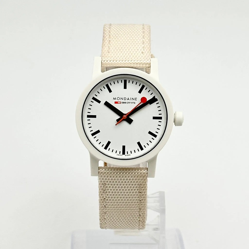 Front Full View Of Mondaine MS1.32111.LT Plastic Watch Display Model Condition {Product Condition}