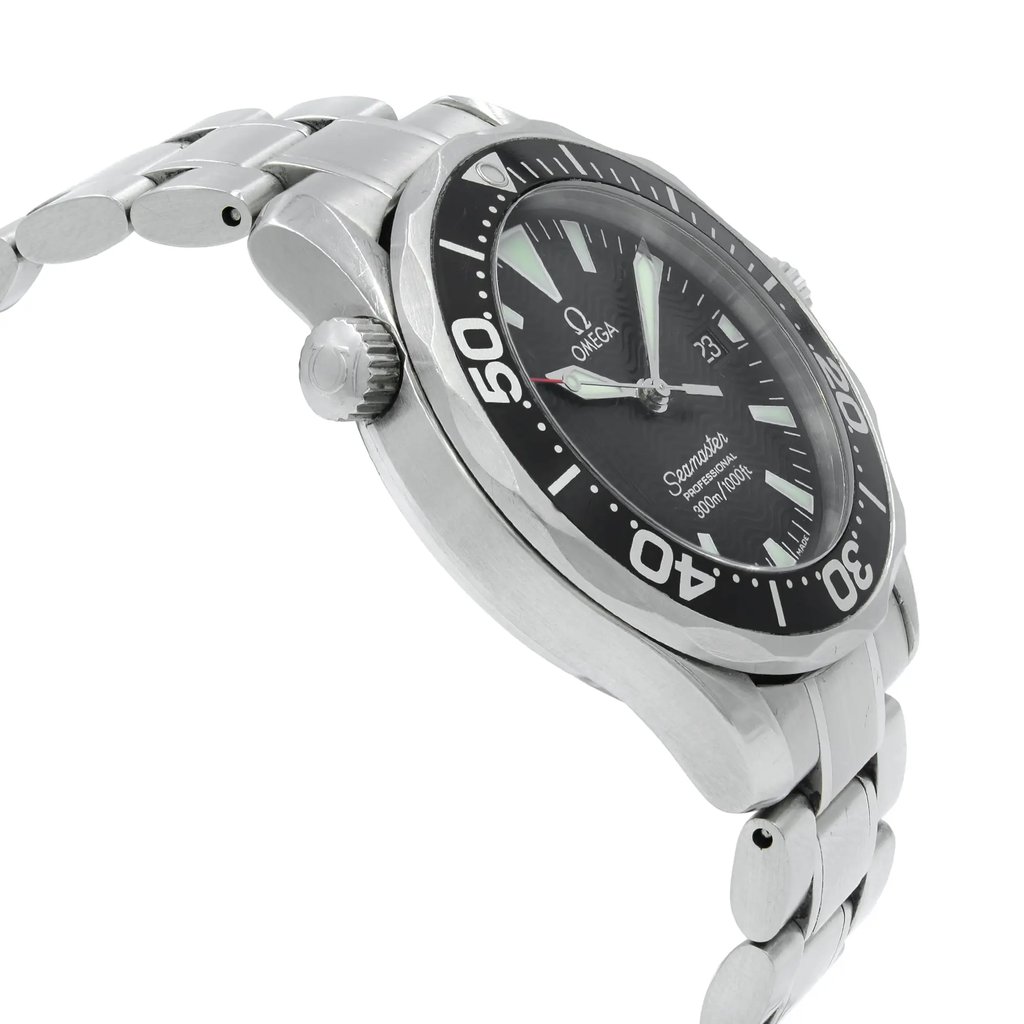 4th image of OMEGA 2262.50.00 Wristwatch, PreOwned condition