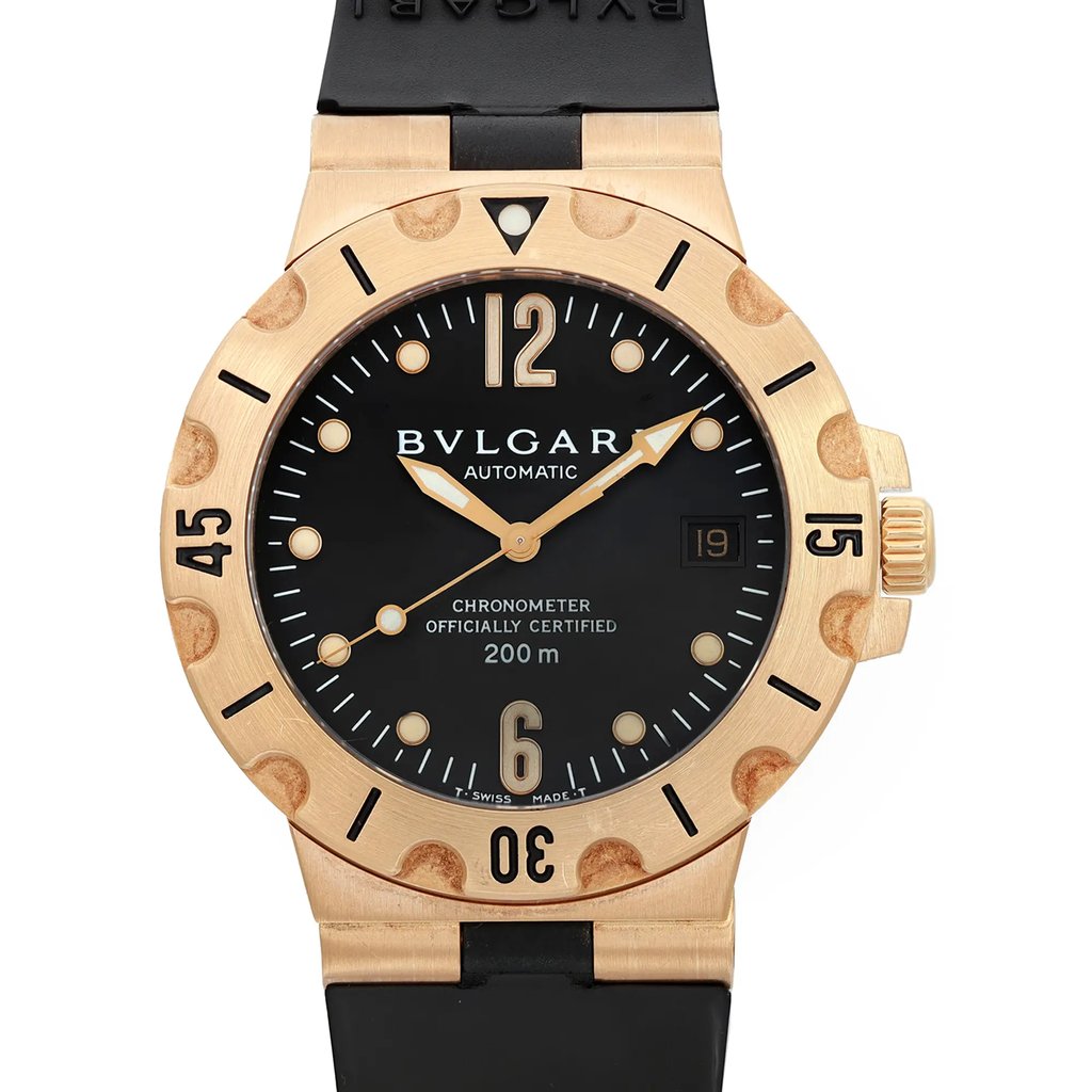 An image of a pre-owned Bvlgari men's wristwatch in good condition, with a close-up front view of the watch face. The watch features a round black dial with gold bezel, round indexes, and a 12-hour dial. The yellow gold case and rubber band are visible, with the band showing signs of wear and light scratches on the watch. The watch is positioned straight on at eye level, allowing clear visibility of the details, including the Bvlgari branding and the words "Automatic," "Chronometer Officially Certified," and "200 m" on the dial.