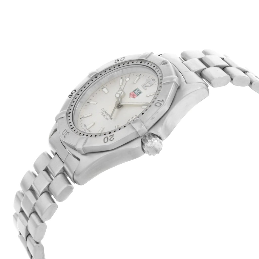 3rd image of TAG Heuer WK1112.BA0311 Wristwatch, PreOwned condition