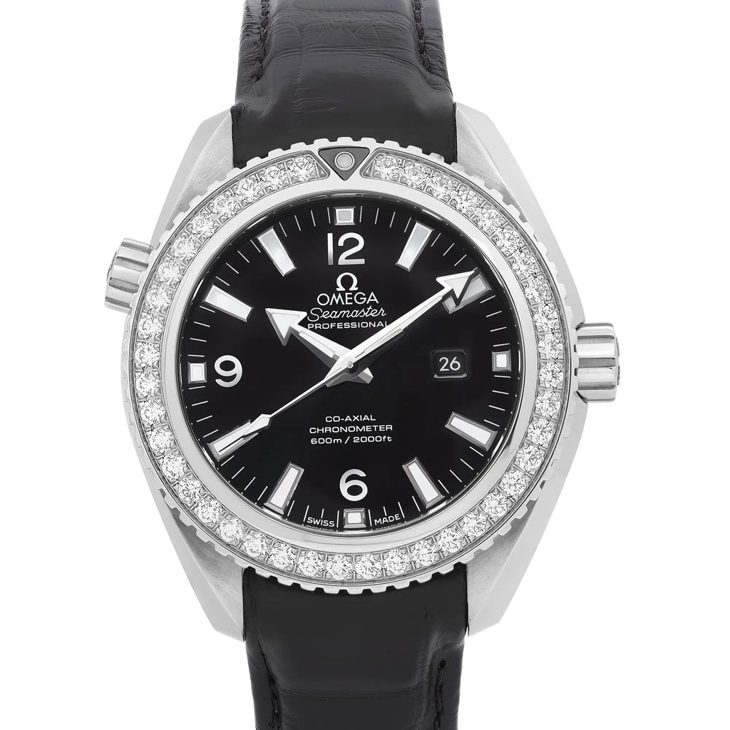 Up Close Front Facing Picture Of OMEGA 232.18.38.20.01.001 Stainless Steel Watch Display Model Condition